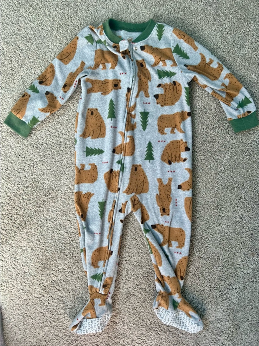 Cozy Carter’s 24M/2T Kids Grey Bear Print One-Piece Footed Pajamas
